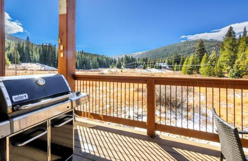 Blue River House | Secluded Escape for 10 Hot Tub Game Room & More