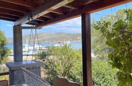 Pasman House | Secluded fisherman's cottage Cove Žižanj, Pašman (K-24722)
