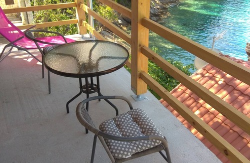 Sucuraj House | Secluded fisherman's cottage Cove Kozja, Hvar (K-16058)