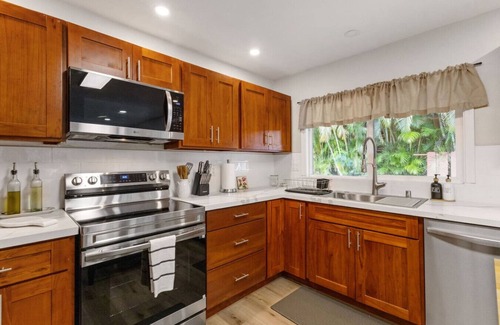 Maunawili Apartment | Secluded Forest Retreat | Full Kitchen, AC, W/D