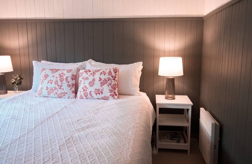 Red Hill South House | Secluded house perfectly positioned near wineries & walking trails