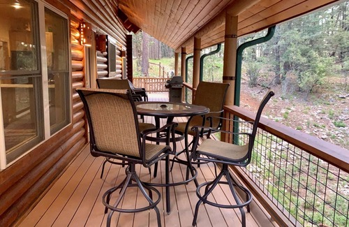 Cloudcroft Cabin | Secluded, Mystic Mountain Lodge w/cinema/arcade rm