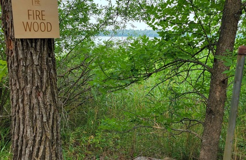 Menahga House | secluded peaceful lakefront 4br/2ba BOOK NOW!