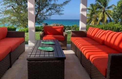 North Palmetto Point House | Secluded Pink Snd Beachfront Estate w/Htd Pool