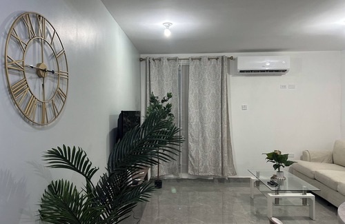 Eden Gardens Apartment | Secret Hideaway