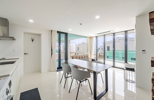 Andeok House | Secret Poolvilla Daejung