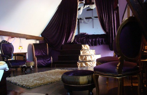 Apoldu de Sus House | Secret room - Hospitality, Tradition and Mystery characterizes us.