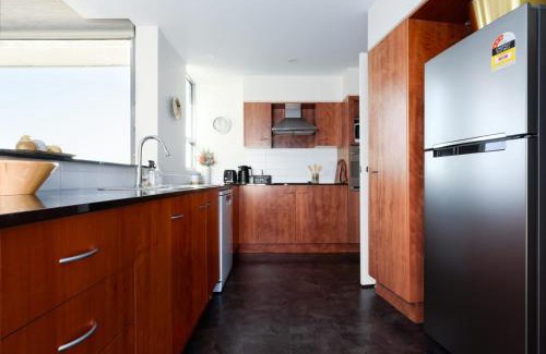 Launceston CBD Apartment | Secure Sunny & Stylish in The Sebel