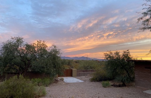 Tucson House | Secured on Gated/Walled Estate near Dove Mtn/I-10/Oro Valley/Golfing/Hiking