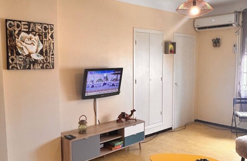 Hai Yaghmourassen Apartment | Seemingly overlooking the sea and Santa Cruz