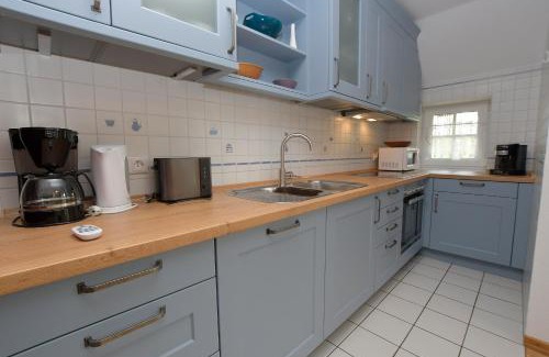 Busumer Deichhausen Apartment | Seeschlößchen Ferienwohnung 5