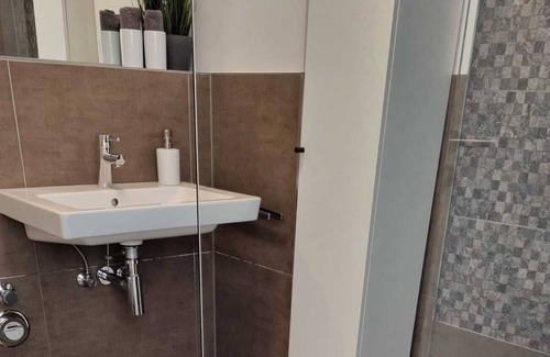 Herrsching am Ammersee Condo | Seetraum Luna nur 150 Schritte zu Deutschlands Längster Seepromenade ..