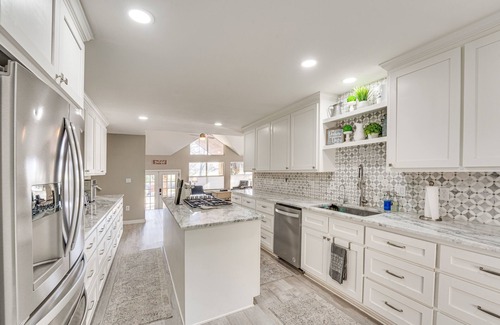Seguin House | Seguin Riverfront Retreat: Fishing Dock + Kayaks!