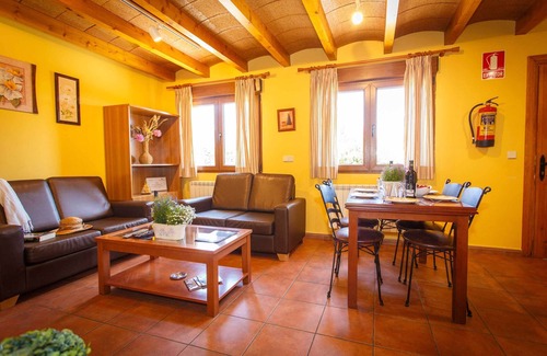 Paredes de Buitrago Ski Chalet | Self catering El Bulín de Paredes for 4 people