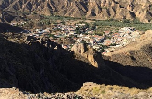 Gorafe Cottage | Self catering Cuevas el Torriblanco for 6 people