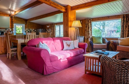 Duirinish Cabin | Self-Catering log cabin near Plockton and the Isle of Skye secluded, well equipped and dog friendly.