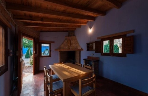Granja Llumes Cottage | Self catering Valle del Piedra for 16 people
