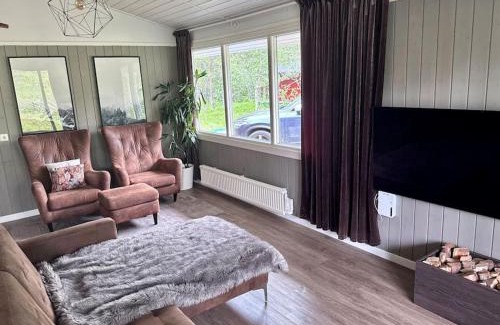 Salen House | Semester i Lindvallen med det extra