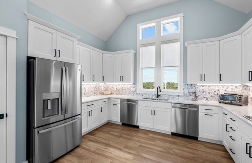 Ocean Isle Estates House | Semi-Oceanfront Dog Friendly w/Pool, Hot Tub, Tiki Bar, Game Room, Beach Nearby