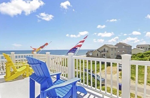South Nags Head House | Semi-oceanfront in South Nags Head with views! Well-maintained and comfortable!