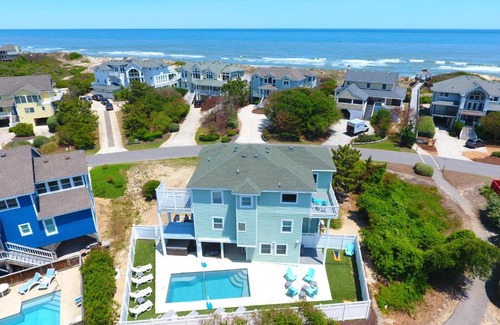 Corolla Light House | Semi-Oceanfront, Private Pool with Cabana! Ocean Views! Pool Table, 126, Newmania