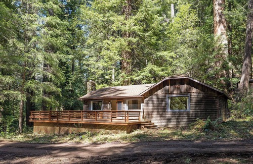Redwood Valley House | Sequoia House - 3-bedroom house at Leonard Lake Reserve