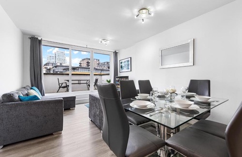 Thamesfield Apartment | Sercasa - Wandsworth Park - London