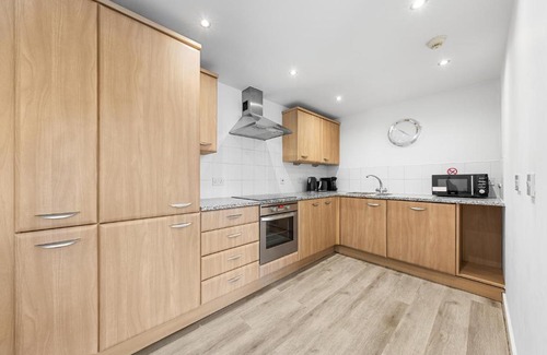 Thamesfield Apartment | Sercasa - Wandsworth Park - London