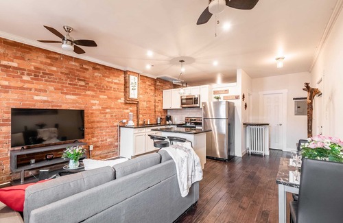 Central Hamilton Apartment | Serene 1BR Condo on James Street North