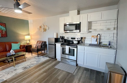 Central Oklahoma City Apartment | Serene 1BR Escape Near Bricktown - 32A