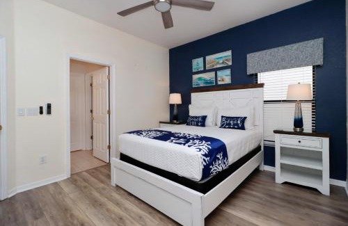 Four Corners House | Serene 4-Bedroom Lakeview Retreat with South-Facing Pool & Sun-Drenched Outdoor Living