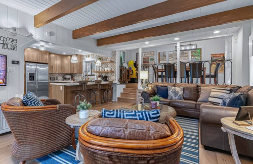 Blue Jay House | Serene cabin near Lake Arrowhead Village with wraparound deck & forest views
