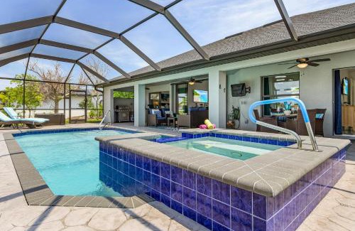 Fort Myers House | Serene Canal Views, Paddle Board, Bicycles, Heated Pool and Spa - Villa The Great Escape