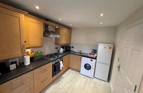 Reading House | Serene Cirrus Retreat in Reading
