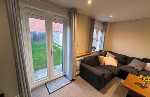 Reading House | Serene Cirrus Retreat in Reading