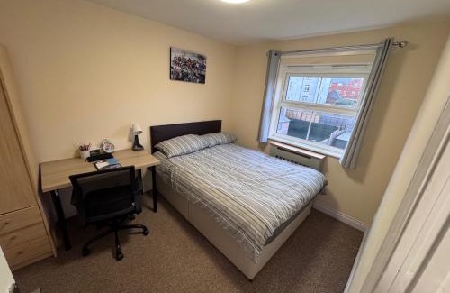 Reading House | Serene Cirrus Retreat in Reading