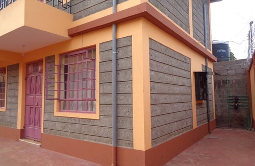 Wang'uru Bed & Breakfast | Serene, cozy 1-bedroom apartment in Mwea, Kenya