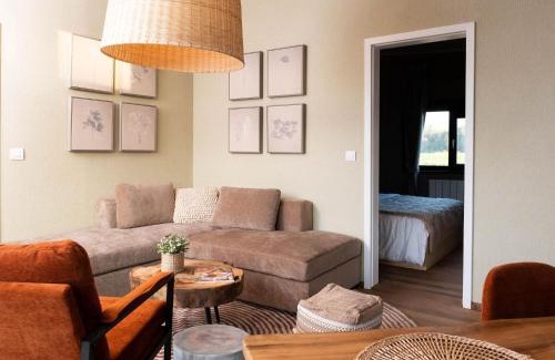 Maubray House | Serene Forest Bungalow