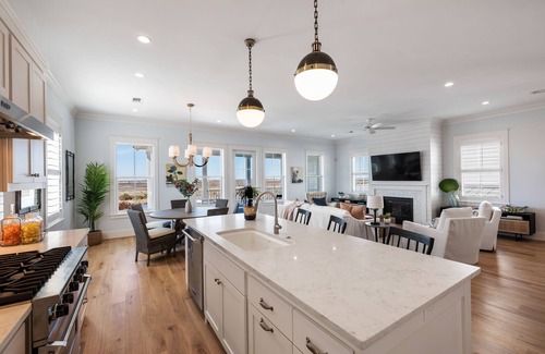 Beachtown House | Serene Lagoon-Front Home. Best Sunset View in Beachtown - 4 bed/3 bath. Elevator