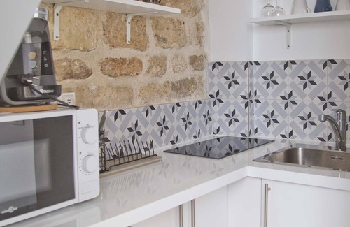 Val-de-Grace Apartment | Serene Loft Hideaway in the Heart of Paris - Perfect for Couples and Families!π‘