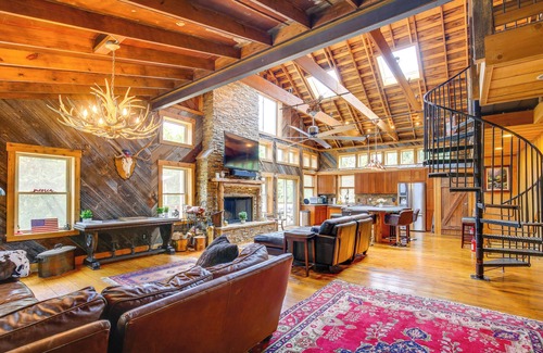 Pacific House | Serene Pacific Getaway: Deck, Grill & Fire Pit!