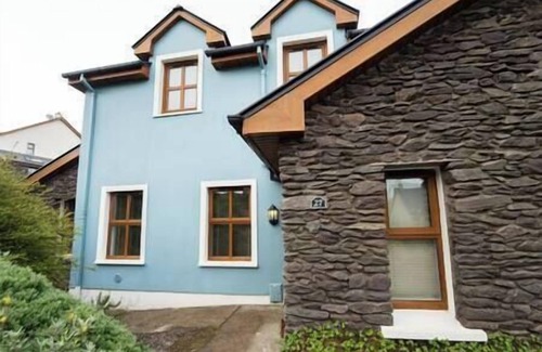 Dingle House | Serene Retreat Dingle