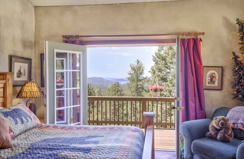 Florissant House | Serenity at Bear Lodge,Fantastic Sangre de Cristo Mountain Views,RV Parking,Dogs Considered with Fee