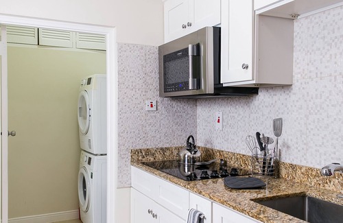 Eastwood Park Apartment | Serenity Garden Living