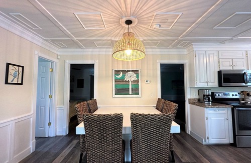 Edisto Island House | Serenity Now-Adorable Beach Cottage; Covered Porch & Easy Beach Access;WiFi/TV