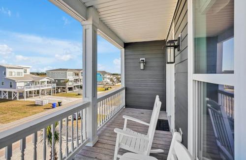 Oak Island House | Serenity Sands Beach Retreat