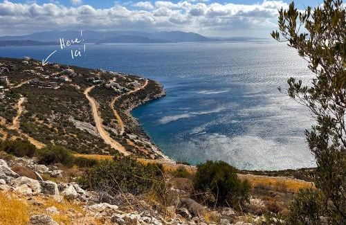 Marathon Apartment | Serenity, stunning sea view & massage