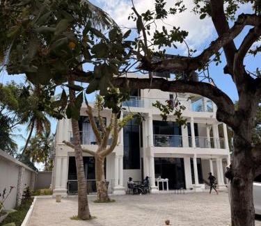 Ukunda Villa | Serian Breeze Villa