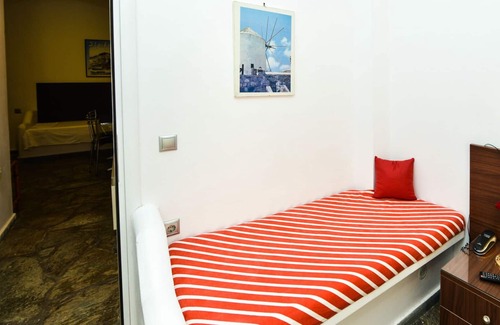 Livadi Apartment | Serifos budget friendly next to the beach for 4