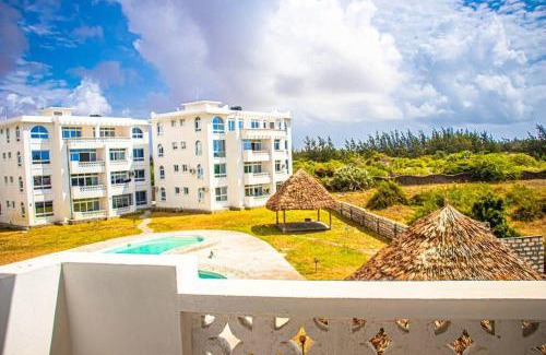 Malindi Apartment | Serviced 2 bedroom apartment near the ocean front
